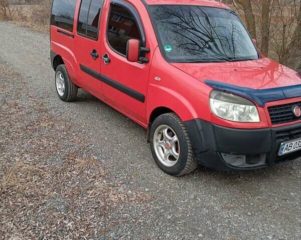 Червоний Фіат Добло, об'ємом двигуна 1.6 л та пробігом 295 тис. км за 4500 $, фото 1 на Automoto.ua