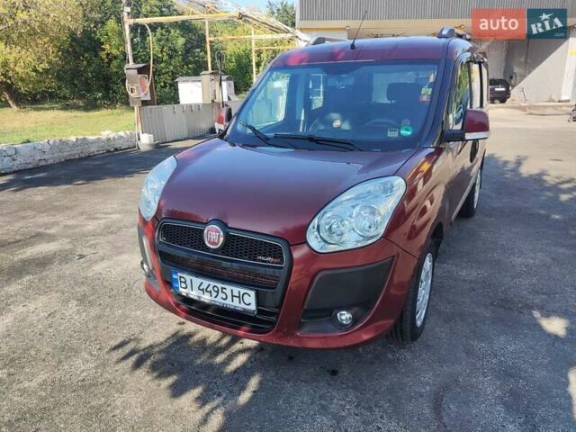 Красный Фиат Добло, объемом двигателя 1.6 л и пробегом 271 тыс. км за 7500 $, фото 1 на Automoto.ua