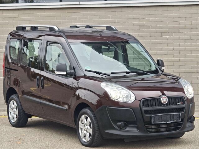 Червоний Фіат Добло, об'ємом двигуна 1.6 л та пробігом 119 тис. км за 6500 $, фото 1 на Automoto.ua