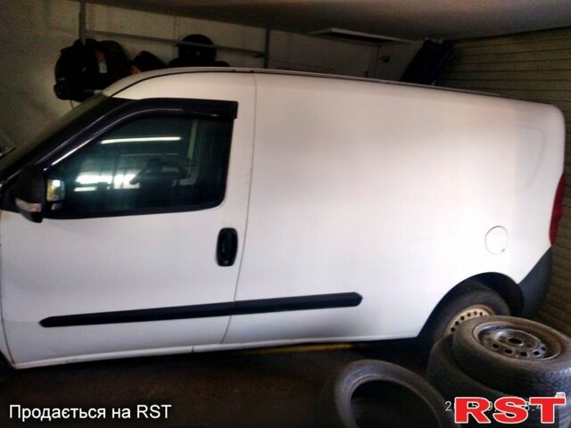 Фіат Добло, об'ємом двигуна 1.3 л та пробігом 308 тис. км за 2500 $, фото 1 на Automoto.ua