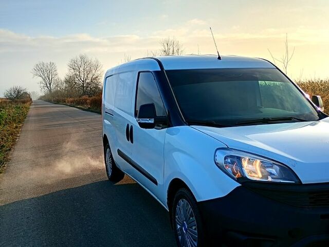 Фиат Добло, объемом двигателя 1.4 л и пробегом 350 тыс. км за 5000 $, фото 1 на Automoto.ua
