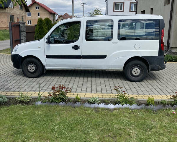 Фиат Добло, объемом двигателя 1.9 л и пробегом 365 тыс. км за 4900 $, фото 1 на Automoto.ua