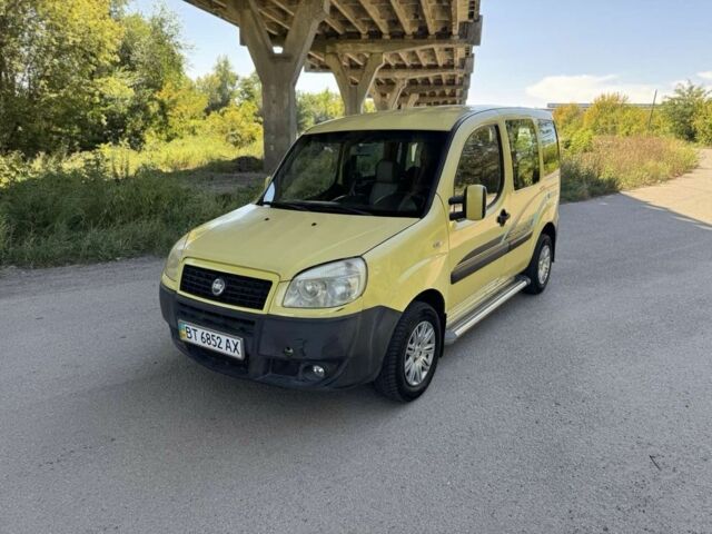 Жовтий Фіат Добло, об'ємом двигуна 1.6 л та пробігом 240 тис. км за 3999 $, фото 1 на Automoto.ua
