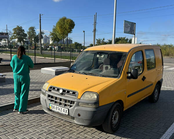 Жовтий Фіат Добло, об'ємом двигуна 1.3 л та пробігом 368 тис. км за 4500 $, фото 1 на Automoto.ua
