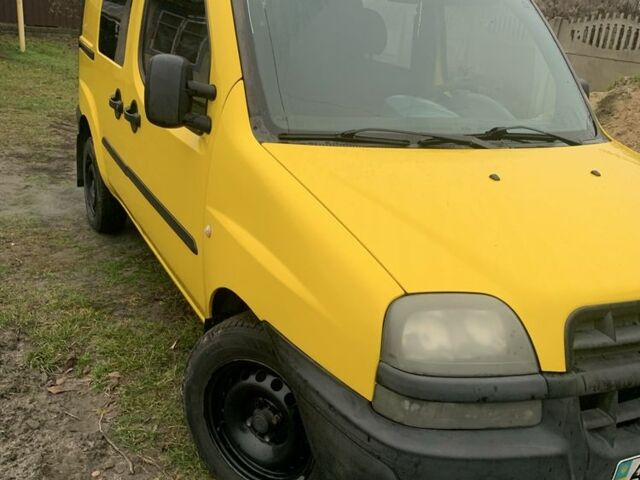 Жовтий Фіат Добло, об'ємом двигуна 1.3 л та пробігом 268 тис. км за 4000 $, фото 1 на Automoto.ua