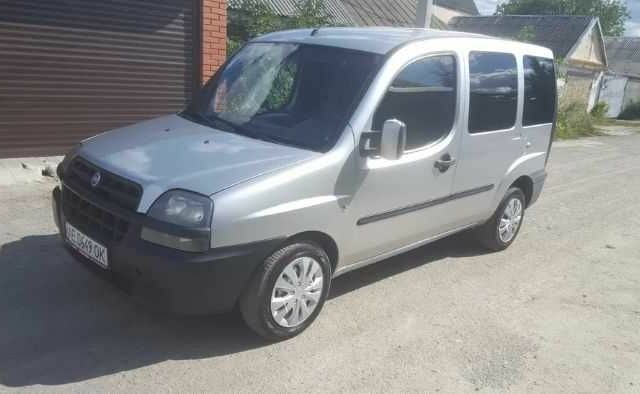 Серый Фиат Добло, объемом двигателя 0 л и пробегом 276 тыс. км за 3000 $, фото 1 на Automoto.ua