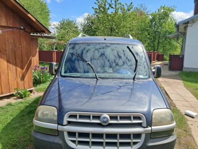 Серый Фиат Добло, объемом двигателя 1.2 л и пробегом 3 тыс. км за 5450 $, фото 1 на Automoto.ua