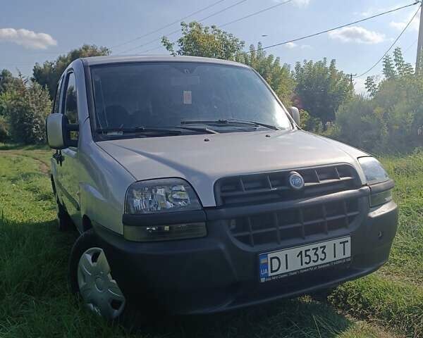 Сірий Фіат Добло, об'ємом двигуна 1.6 л та пробігом 345 тис. км за 5200 $, фото 1 на Automoto.ua