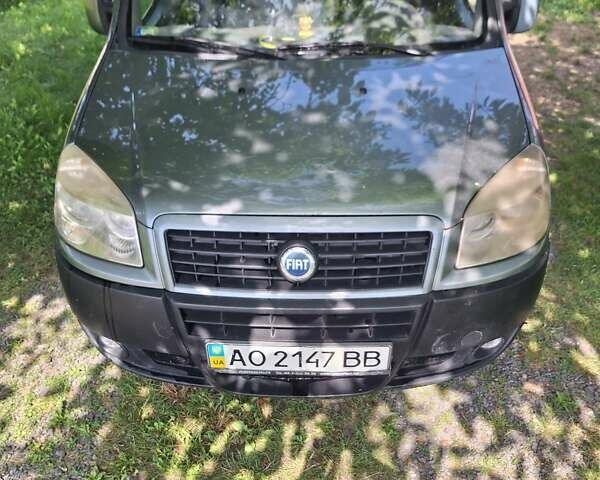 Серый Фиат Добло, объемом двигателя 1.91 л и пробегом 364 тыс. км за 4500 $, фото 1 на Automoto.ua
