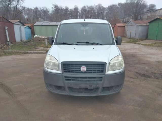 Сірий Фіат Добло, об'ємом двигуна 0 л та пробігом 152 тис. км за 2200 $, фото 1 на Automoto.ua
