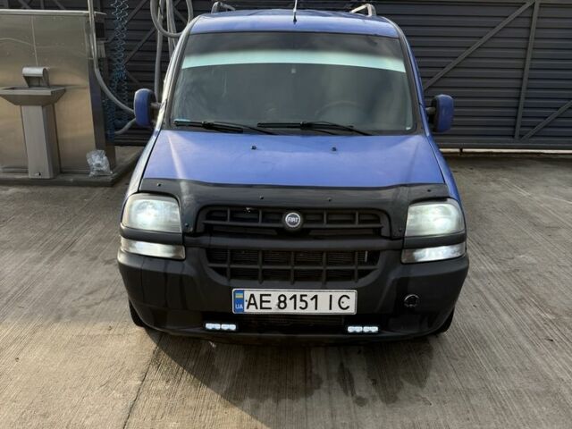 Синий Фиат Добло, объемом двигателя 1.9 л и пробегом 400 тыс. км за 2800 $, фото 1 на Automoto.ua