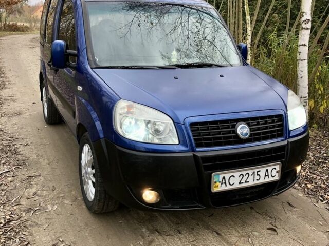 Синий Фиат Добло, объемом двигателя 1.3 л и пробегом 200 тыс. км за 4100 $, фото 1 на Automoto.ua