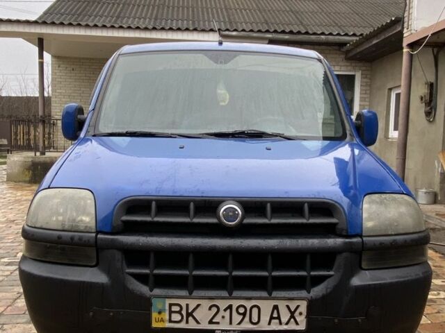 Синий Фиат Добло, объемом двигателя 1.9 л и пробегом 330 тыс. км за 2200 $, фото 1 на Automoto.ua