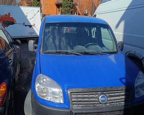 Синий Фиат Добло, объемом двигателя 1.37 л и пробегом 187 тыс. км за 3000 $, фото 1 на Automoto.ua