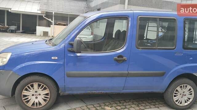 Синий Фиат Добло, объемом двигателя 1.4 л и пробегом 260 тыс. км за 3500 $, фото 1 на Automoto.ua