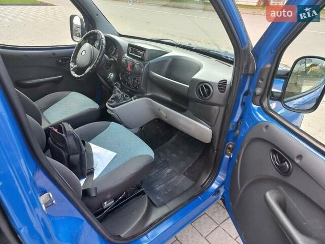 Синий Фиат Добло, объемом двигателя 0 л и пробегом 275 тыс. км за 6609 $, фото 1 на Automoto.ua