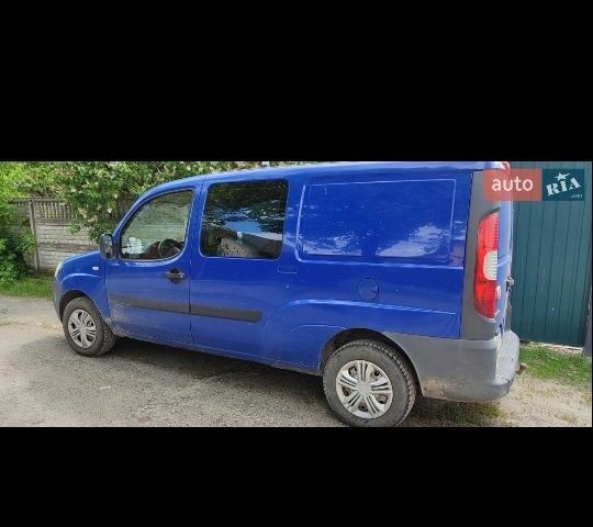 Синій Фіат Добло, об'ємом двигуна 0 л та пробігом 250 тис. км за 3500 $, фото 1 на Automoto.ua