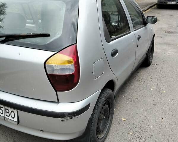 Серый Фиат Палио, объемом двигателя 1 л и пробегом 180 тыс. км за 2500 $, фото 1 на Automoto.ua