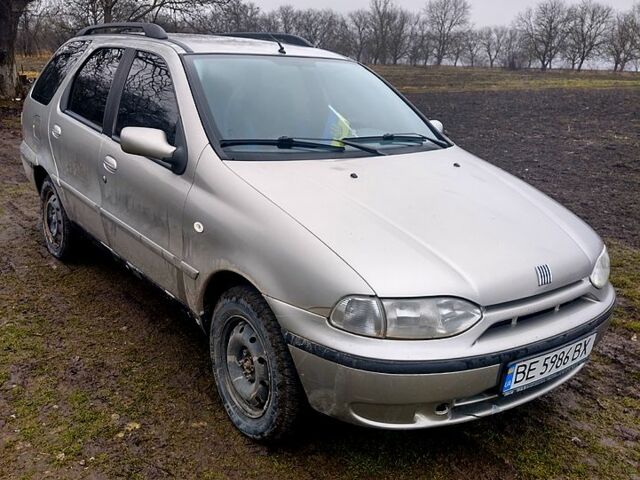 Сірий Фіат Паліо, об'ємом двигуна 1.2 л та пробігом 300 тис. км за 1250 $, фото 1 на Automoto.ua