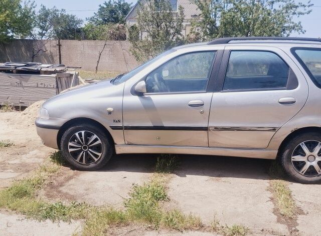 Сірий Фіат Паліо, об'ємом двигуна 1.2 л та пробігом 122 тис. км за 1700 $, фото 1 на Automoto.ua