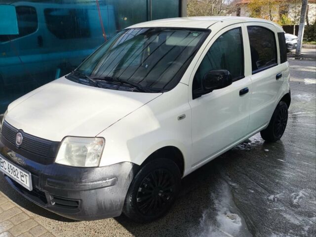Білий Фіат Панда, об'ємом двигуна 1.24 л та пробігом 244 тис. км за 1500 $, фото 1 на Automoto.ua