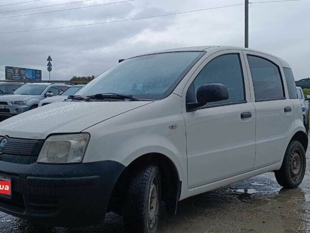 Белый Фиат Панда, объемом двигателя 1.2 л и пробегом 184 тыс. км за 3500 $, фото 1 на Automoto.ua