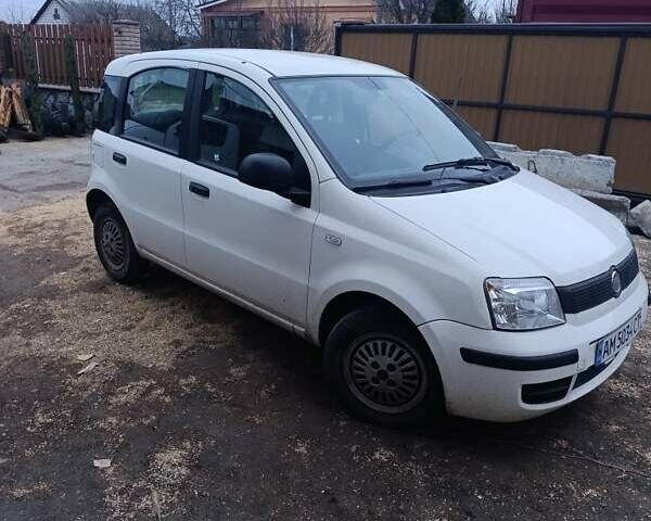 Білий Фіат Панда, об'ємом двигуна 1.2 л та пробігом 180 тис. км за 3500 $, фото 1 на Automoto.ua