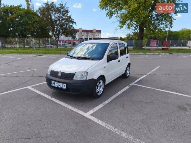 Білий Фіат Панда, об'ємом двигуна 1.24 л та пробігом 114 тис. км за 4400 $, фото 1 на Automoto.ua