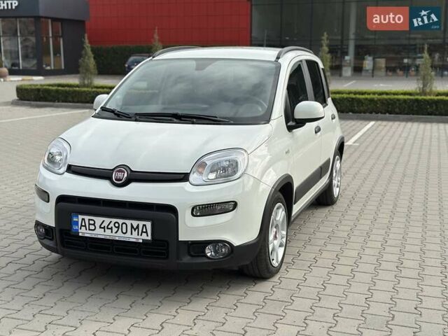 Белый Фиат Панда, объемом двигателя 1 л и пробегом 2 тыс. км за 13800 $, фото 1 на Automoto.ua
