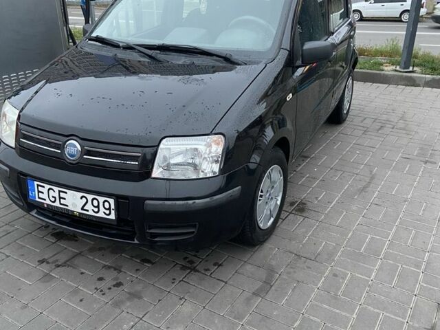 Черный Фиат Панда, объемом двигателя 1.2 л и пробегом 150 тыс. км за 2323 $, фото 1 на Automoto.ua
