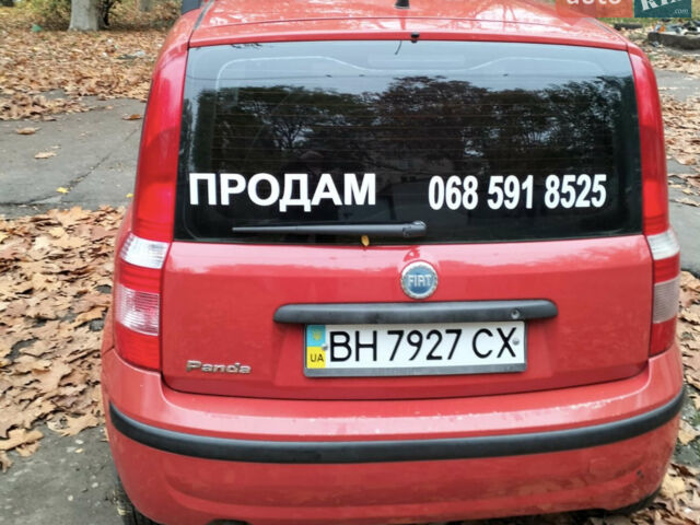 Красный Фиат Панда, объемом двигателя 1.24 л и пробегом 185 тыс. км за 2999 $, фото 1 на Automoto.ua
