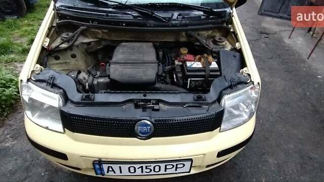 Желтый Фиат Панда, объемом двигателя 1.1 л и пробегом 160 тыс. км за 2400 $, фото 1 на Automoto.ua
