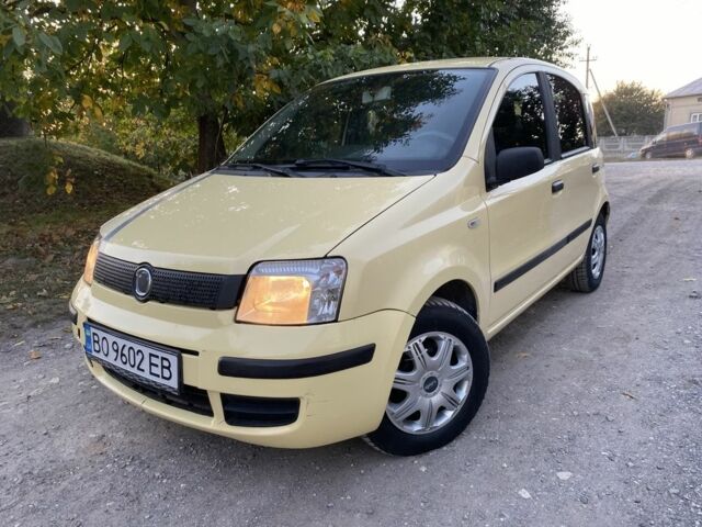 Жовтий Фіат Панда, об'ємом двигуна 1.2 л та пробігом 158 тис. км за 2762 $, фото 1 на Automoto.ua