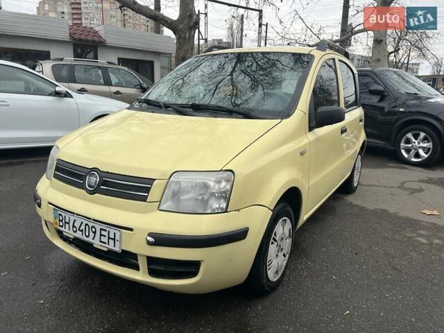 Жовтий Фіат Панда, об'ємом двигуна 1.24 л та пробігом 146 тис. км за 2299 $, фото 1 на Automoto.ua