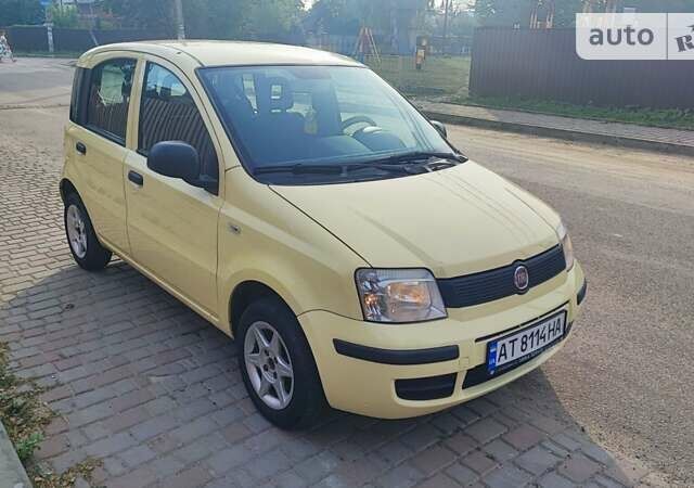 Желтый Фиат Панда, объемом двигателя 1.1 л и пробегом 140 тыс. км за 3500 $, фото 1 на Automoto.ua