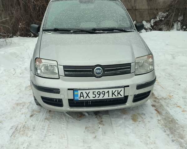 Сірий Фіат Панда, об'ємом двигуна 1.24 л та пробігом 129 тис. км за 2200 $, фото 1 на Automoto.ua