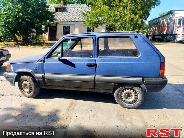 Синий Фиат Панда, объемом двигателя 1.1 л и пробегом 240 тыс. км за 500 $, фото 1 на Automoto.ua