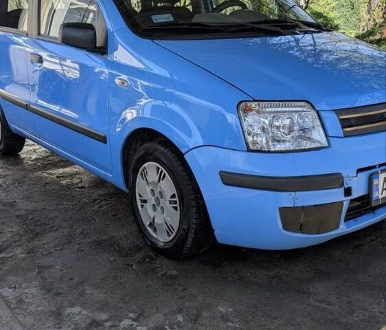Синий Фиат Панда, объемом двигателя 1.25 л и пробегом 155 тыс. км за 3500 $, фото 1 на Automoto.ua