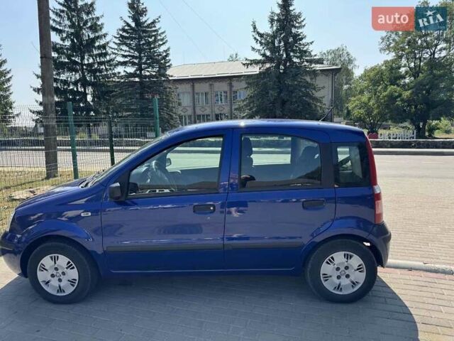 Синий Фиат Панда, объемом двигателя 1.24 л и пробегом 188 тыс. км за 4350 $, фото 1 на Automoto.ua