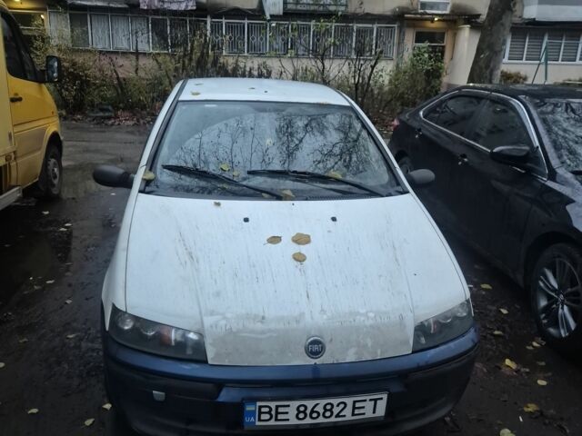 Белый Фиат Пунто, объемом двигателя 1.2 л и пробегом 1 тыс. км за 1605 $, фото 1 на Automoto.ua