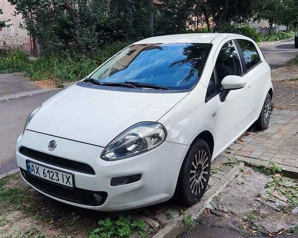 Білий Фіат Пунто, об'ємом двигуна 1.4 л та пробігом 94 тис. км за 5700 $, фото 1 на Automoto.ua