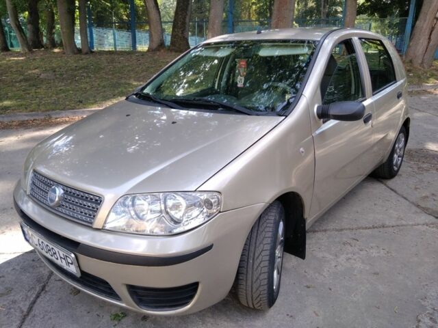 Бежевий Фіат Пунто, об'ємом двигуна 1.2 л та пробігом 147 тис. км за 3500 $, фото 1 на Automoto.ua