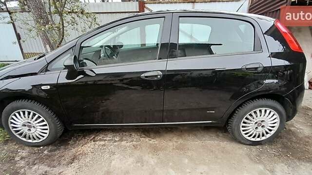 Чорний Фіат Пунто, об'ємом двигуна 1.4 л та пробігом 191 тис. км за 4500 $, фото 1 на Automoto.ua