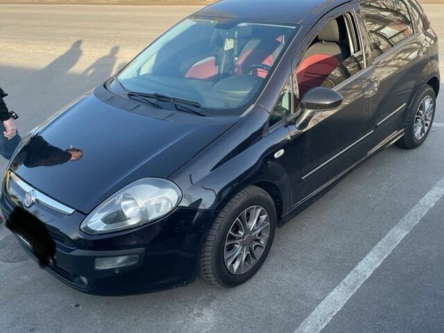 Черный Фиат Пунто, объемом двигателя 1.2 л и пробегом 158 тыс. км за 5150 $, фото 1 на Automoto.ua