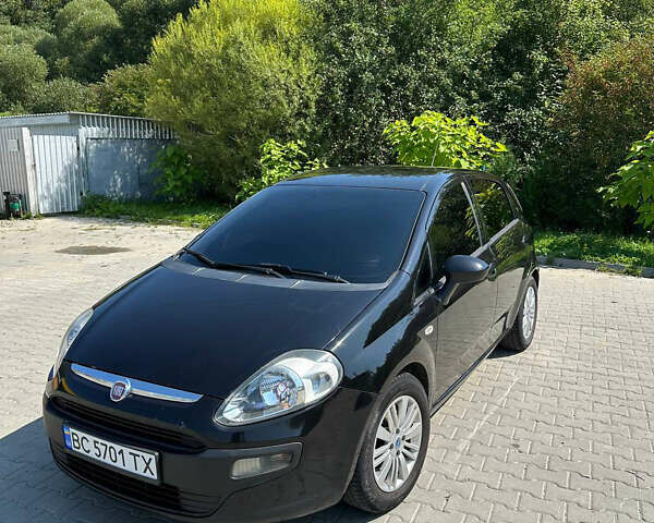 Чорний Фіат Пунто, об'ємом двигуна 1.25 л та пробігом 250 тис. км за 5200 $, фото 1 на Automoto.ua