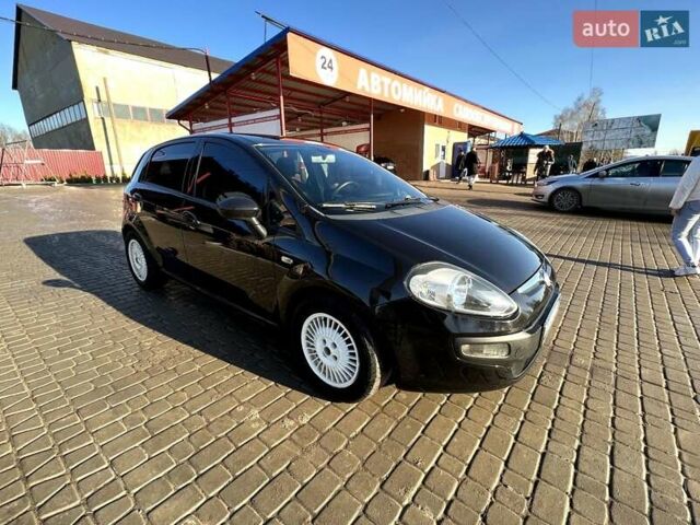 Чорний Фіат Пунто, об'ємом двигуна 1.3 л та пробігом 240 тис. км за 5800 $, фото 1 на Automoto.ua