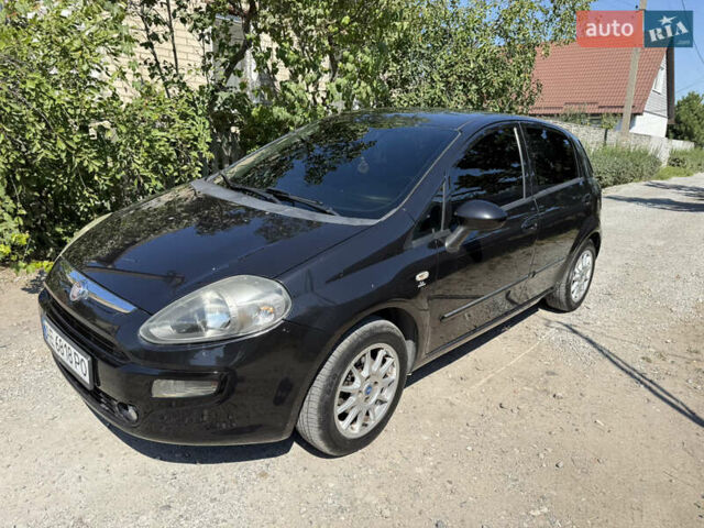 Чорний Фіат Пунто, об'ємом двигуна 1.4 л та пробігом 177 тис. км за 5500 $, фото 1 на Automoto.ua