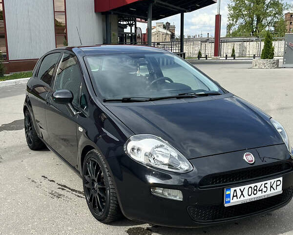 Черный Фиат Пунто, объемом двигателя 1.37 л и пробегом 142 тыс. км за 6500 $, фото 1 на Automoto.ua