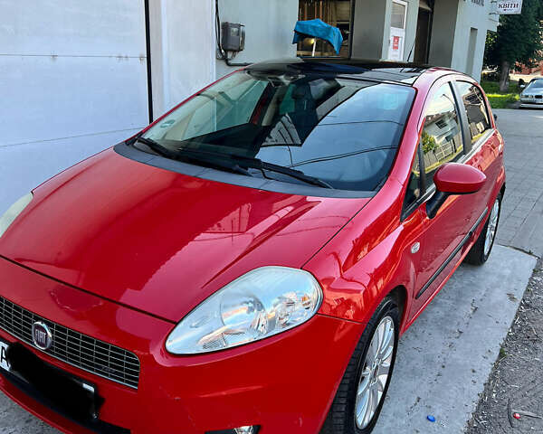 Красный Фиат Пунто, объемом двигателя 1.37 л и пробегом 214 тыс. км за 4400 $, фото 1 на Automoto.ua