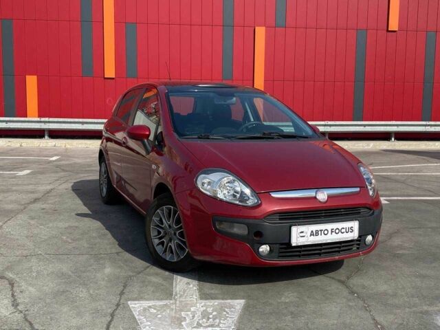 Красный Фиат Пунто, объемом двигателя 1.4 л и пробегом 113 тыс. км за 5690 $, фото 1 на Automoto.ua